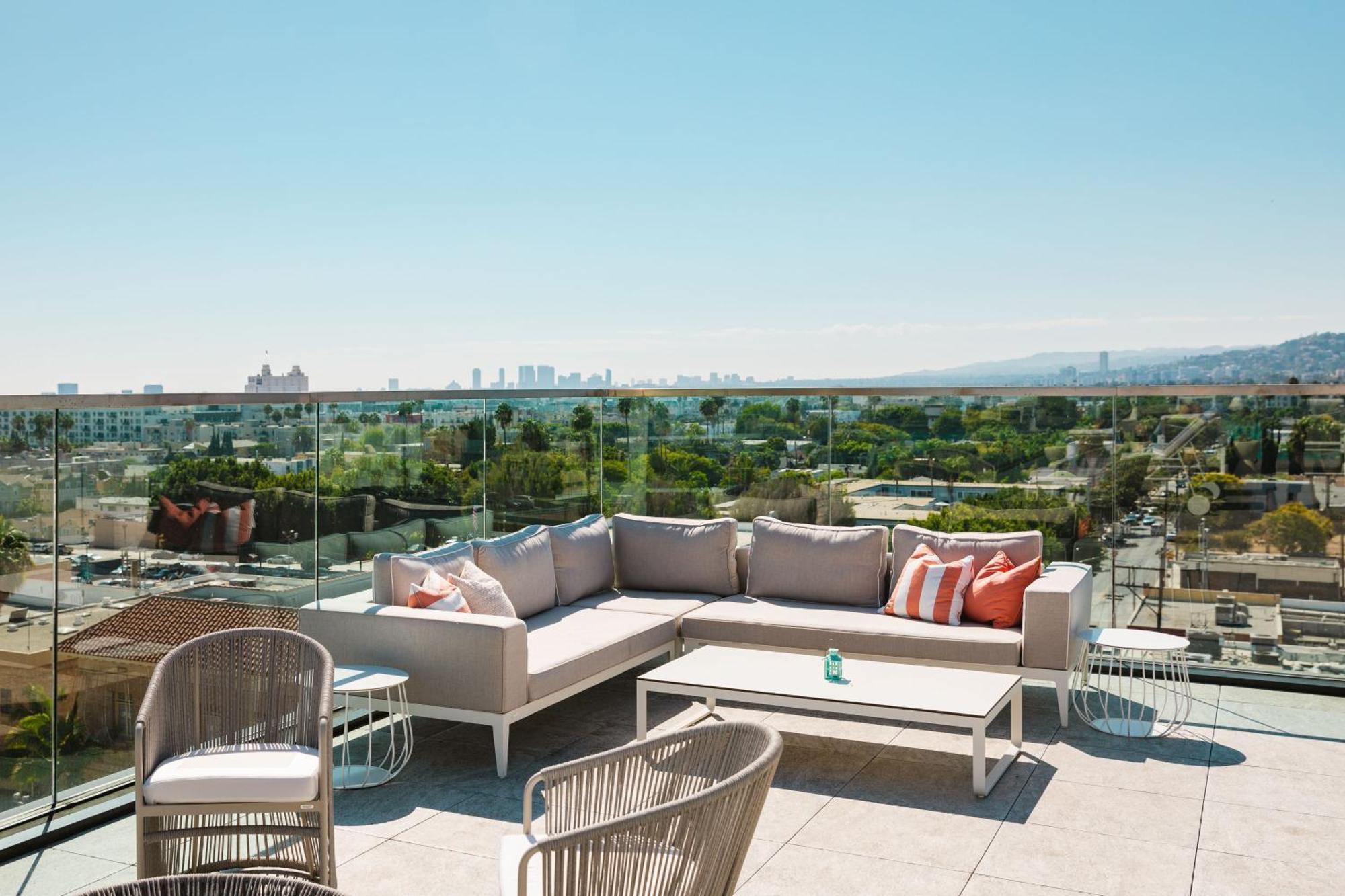 The Godfrey Hotel Hollywood Los Angeles Exterior photo