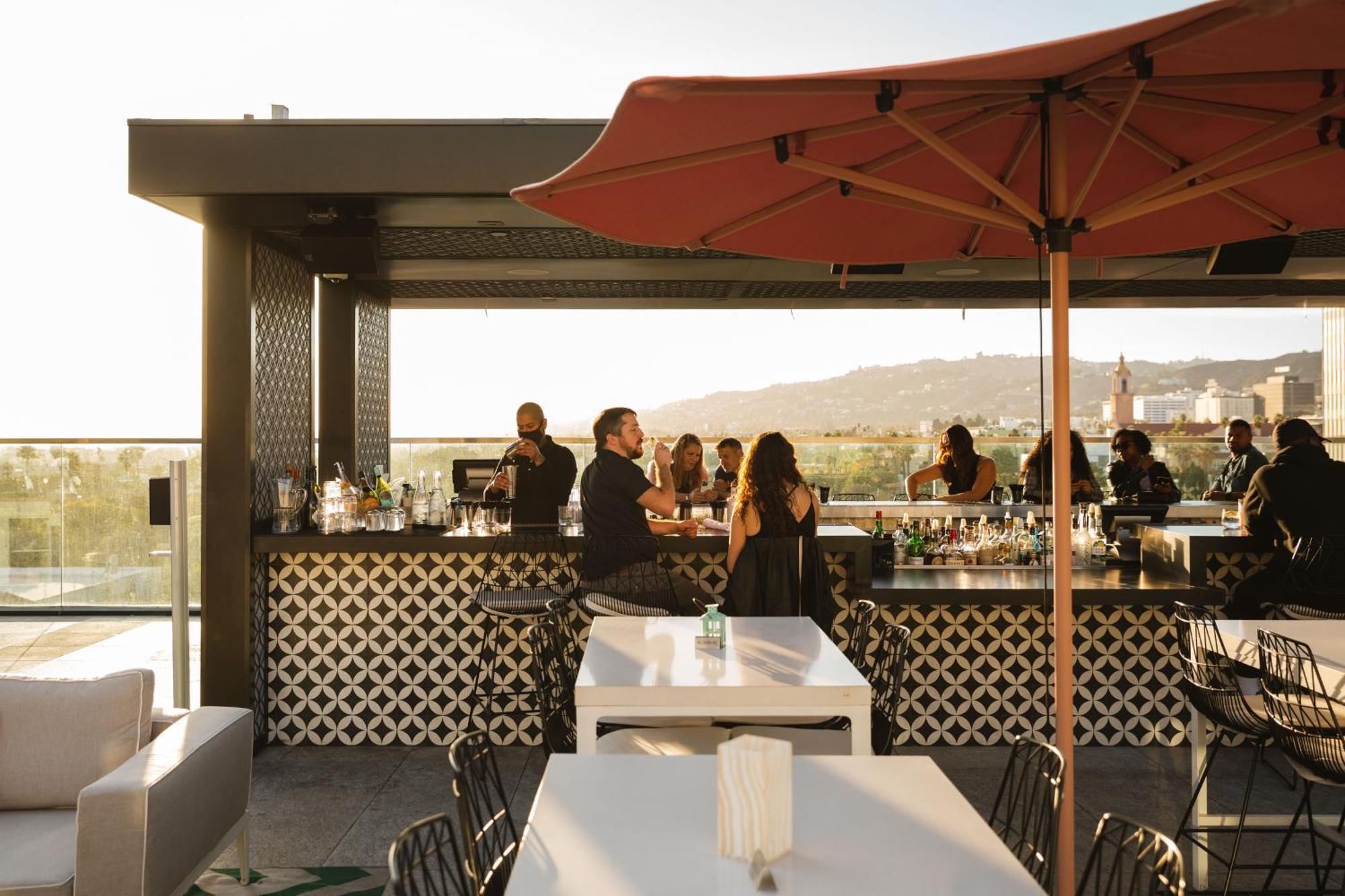 The Godfrey Hotel Hollywood Los Angeles Exterior photo