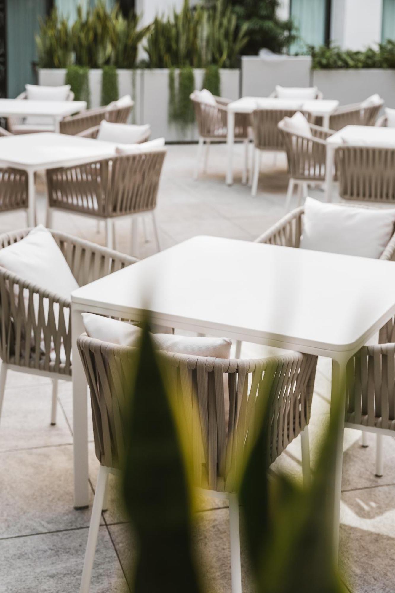 The Godfrey Hotel Hollywood Los Angeles Exterior photo
