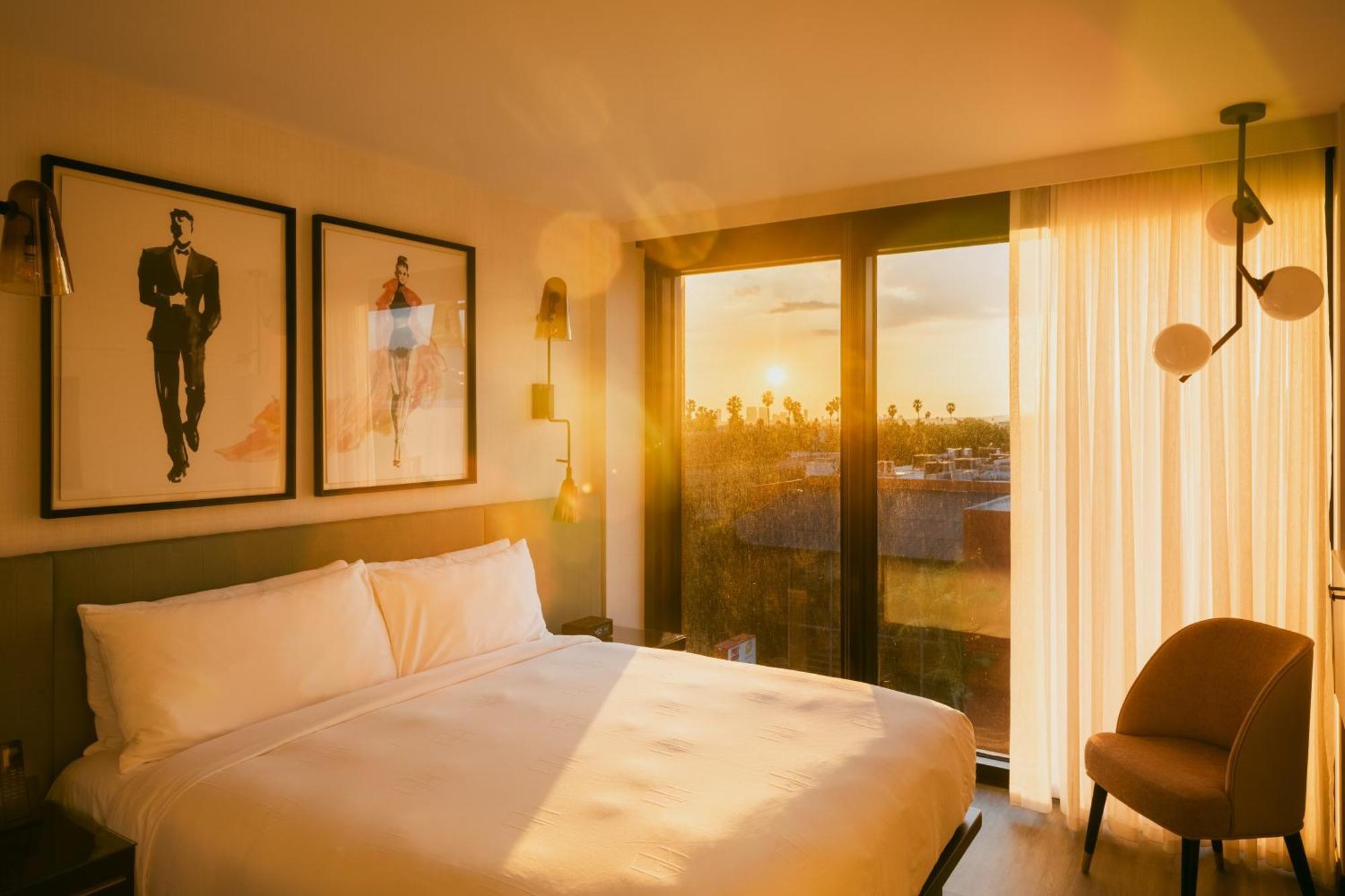 The Godfrey Hotel Hollywood Los Angeles Exterior photo
